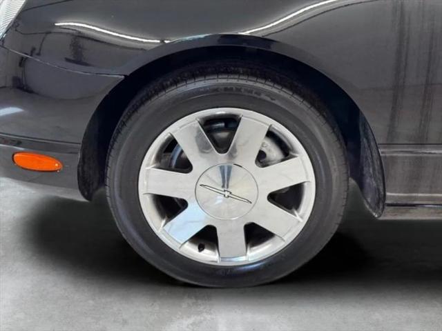 2003 Ford Thunderbird 007 Limited Edition Hard Top