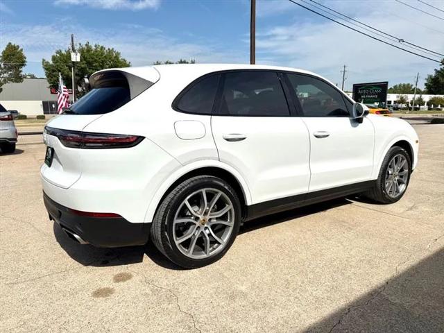 2019 Porsche Cayenne Base