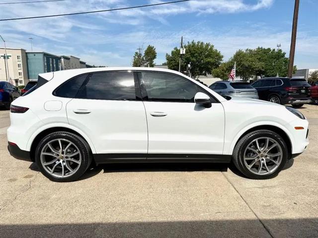 2019 Porsche Cayenne Base