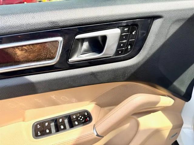 2019 Porsche Cayenne Base