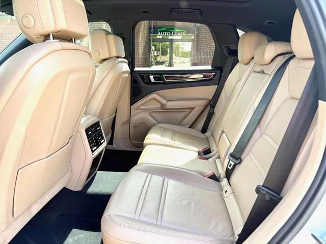 2019 Porsche Cayenne Base