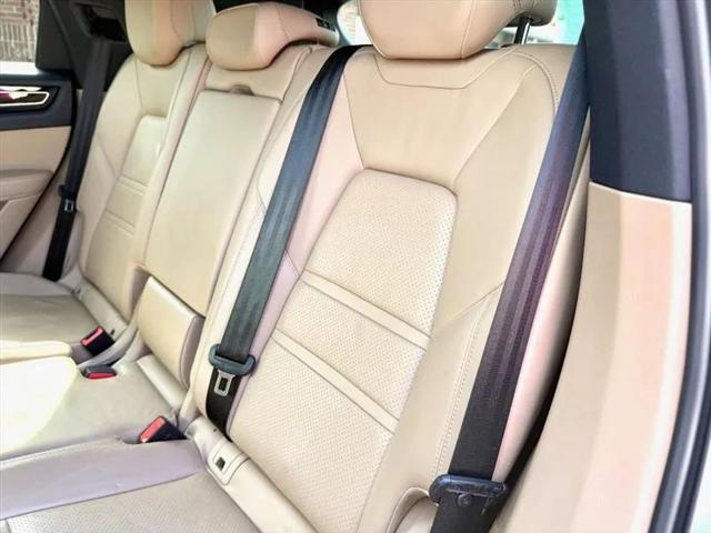 2019 Porsche Cayenne Base