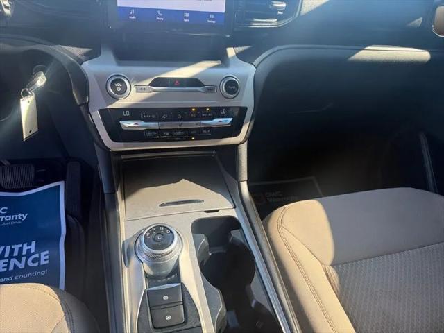 2021 Ford Explorer Base