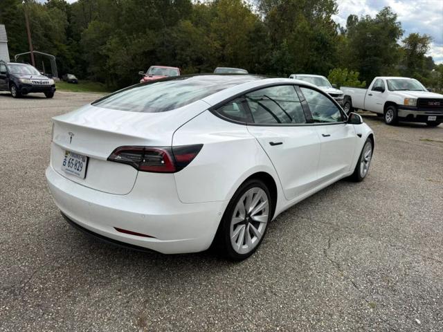 2022 Tesla Model 3 Rear-Wheel Drive