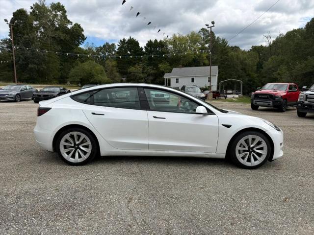 2022 Tesla Model 3 Rear-Wheel Drive