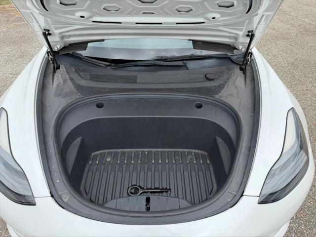 2022 Tesla Model 3 Rear-Wheel Drive