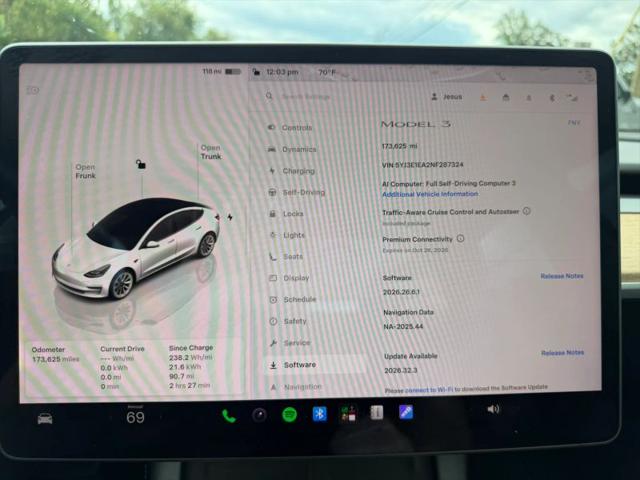 2022 Tesla Model 3 Rear-Wheel Drive