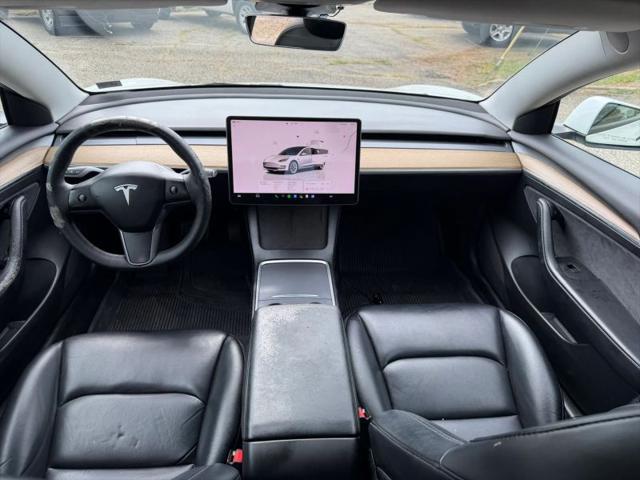2022 Tesla Model 3 Rear-Wheel Drive
