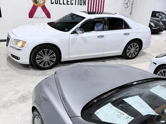 2013 Chrysler 300 Motown