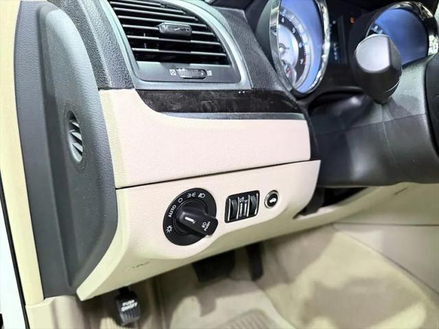 2013 Chrysler 300 Motown