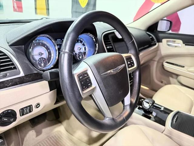 2013 Chrysler 300 Motown