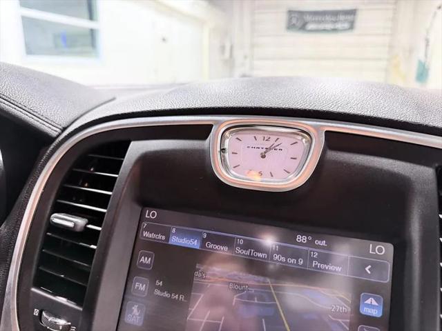 2013 Chrysler 300 Motown