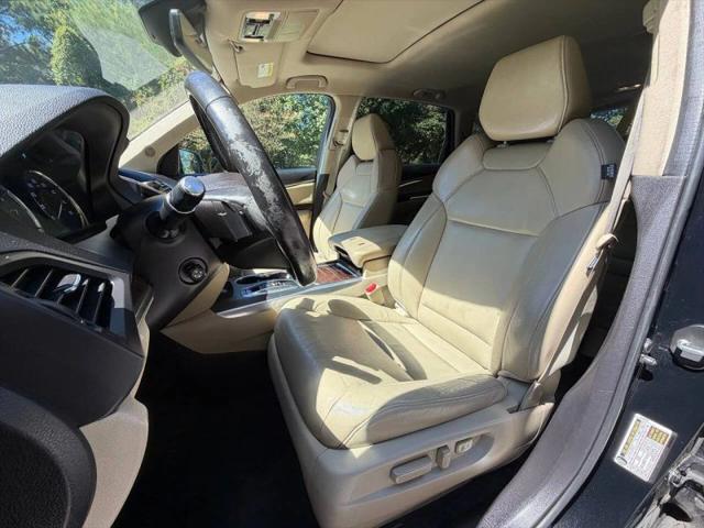 2017 Acura MDX w/Technology Package