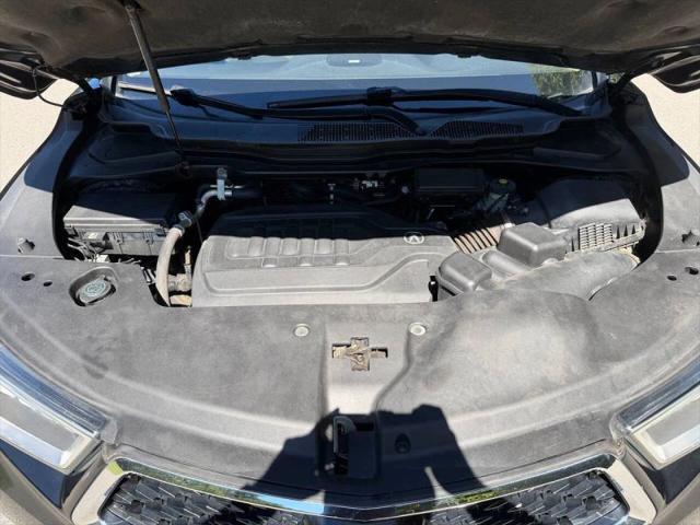 2017 Acura MDX w/Technology Package