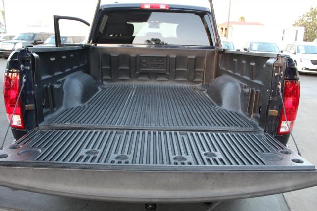 2018 Ram 1500 Express Crew Cab 4x2 57 Box