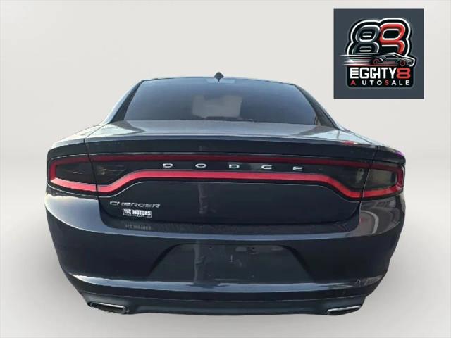 2017 Dodge Charger SXT RWD