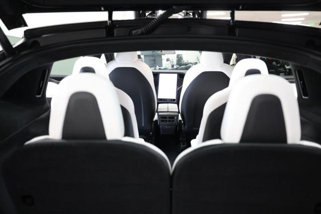 2020 Tesla Model X Performance Dual Motor All-Wheel Drive