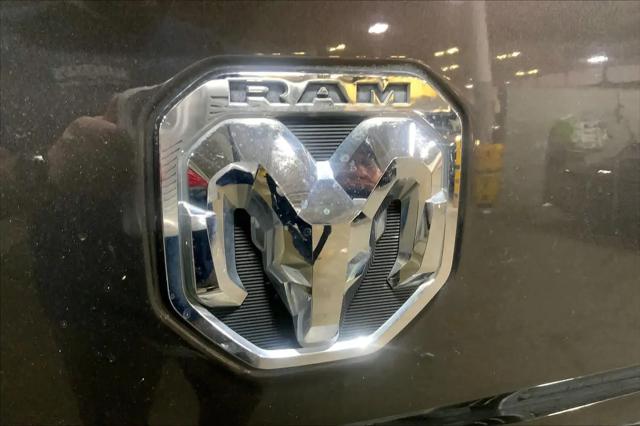 2022 Ram 2500 Laramie Crew Cab 4x4 64 Box