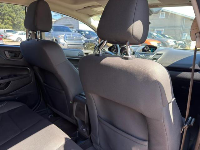 2017 Ford Fiesta SE