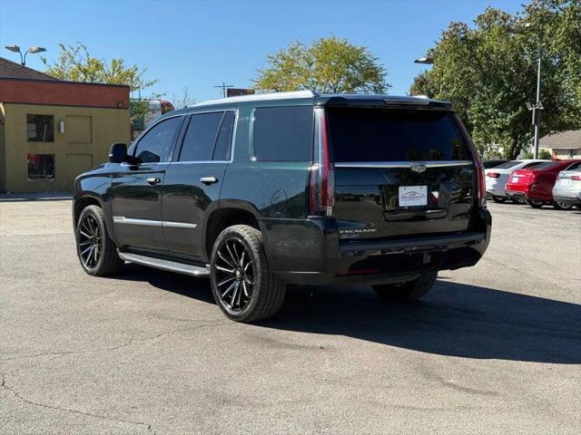 2016 Cadillac Escalade Luxury Collection