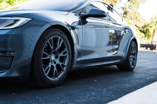 2022 Tesla Model S Dual Motor All-Wheel Drive