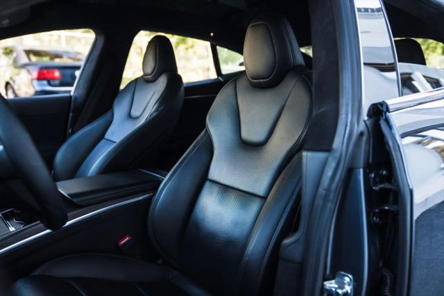 2022 Tesla Model S Dual Motor All-Wheel Drive
