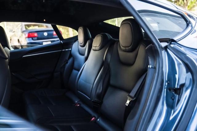 2022 Tesla Model S Dual Motor All-Wheel Drive