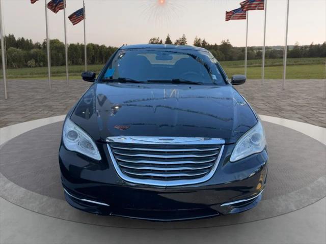 2012 Chrysler 200 LX