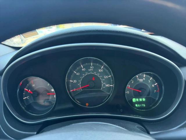 2012 Chrysler 200 LX
