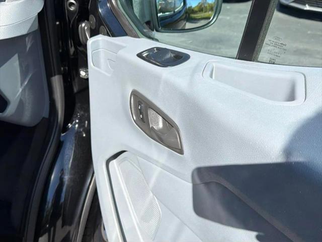 2018 Ford Transit XLT
