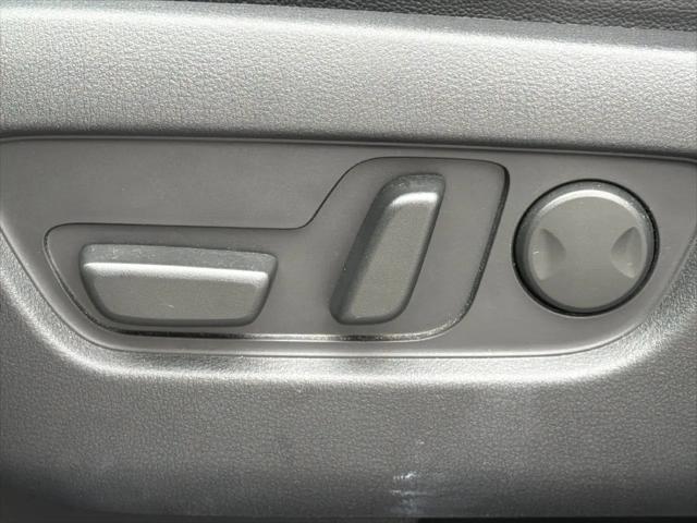 2024 Mazda X-90 3.3 Turbo Select