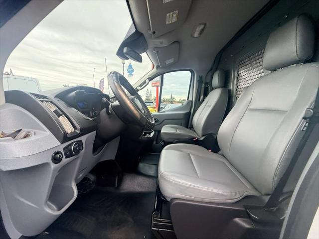 2018 Ford Transit w/Sliding Side Door w/RWB