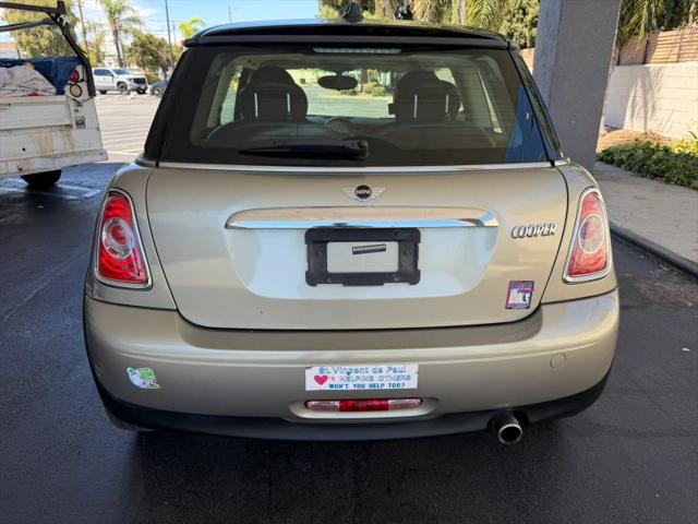 2011 MINI Cooper Cooper