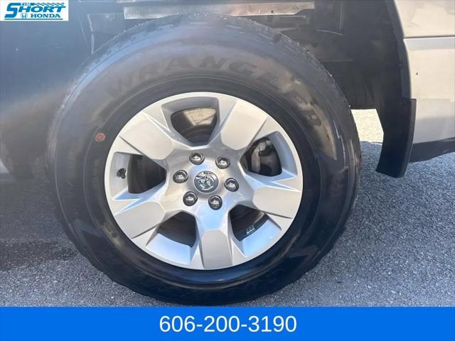 2022 Ram 1500 Big Horn Crew Cab 4x4 57 Box