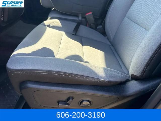 2022 Ram 1500 Big Horn Crew Cab 4x4 57 Box