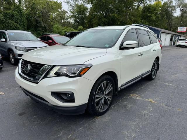 2017 Nissan Pathfinder Platinum for sale in Batavia, IL
