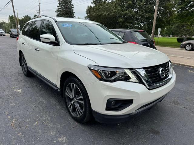 2017 Nissan Pathfinder Platinum