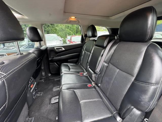 2017 Nissan Pathfinder Platinum