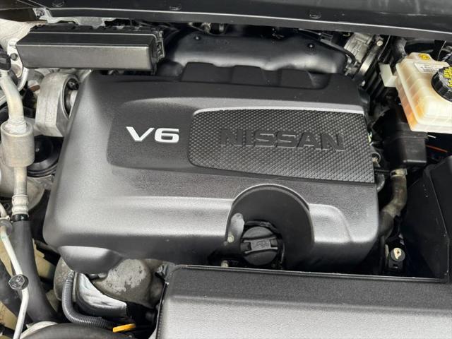 2017 Nissan Pathfinder Platinum
