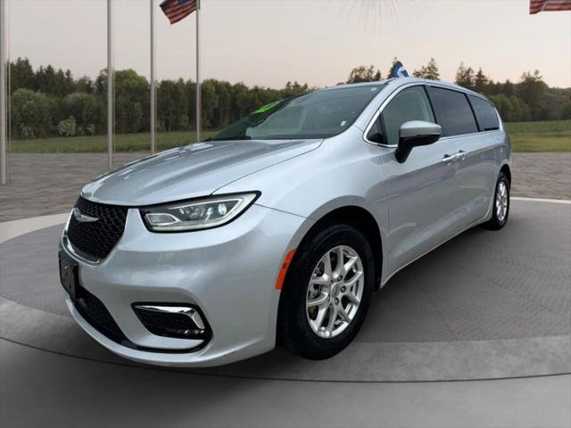 2023 Chrysler Pacifica Touring L for sale in North Fort Myers, FL