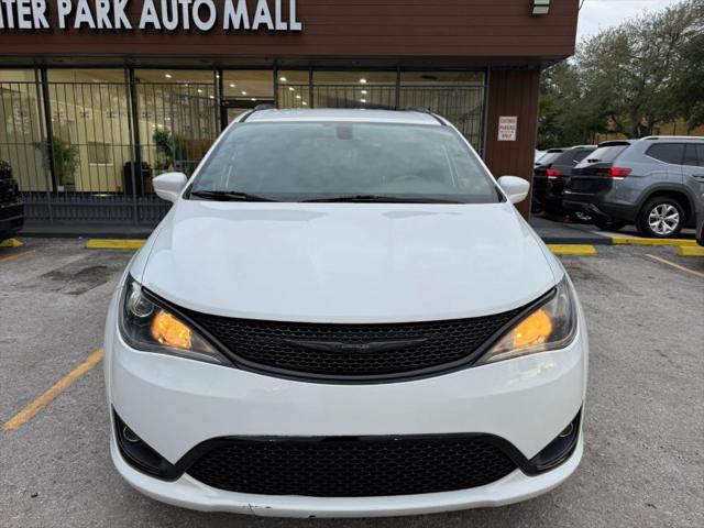 2018 Chrysler Pacifica Touring L Plus
