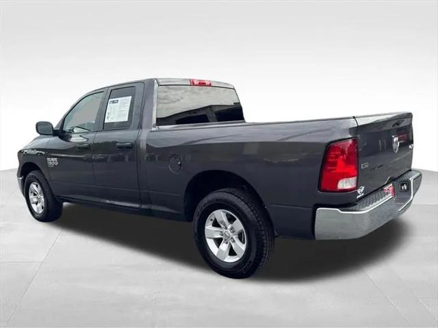 2024 Ram 1500 Classic SLT Quad Cab 4x4 64 Box