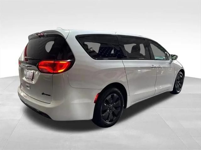 2020 Chrysler Pacifica Hybrid Touring