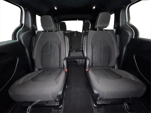 2020 Chrysler Pacifica Hybrid Touring
