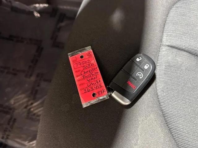 2020 Chrysler Pacifica Hybrid Touring