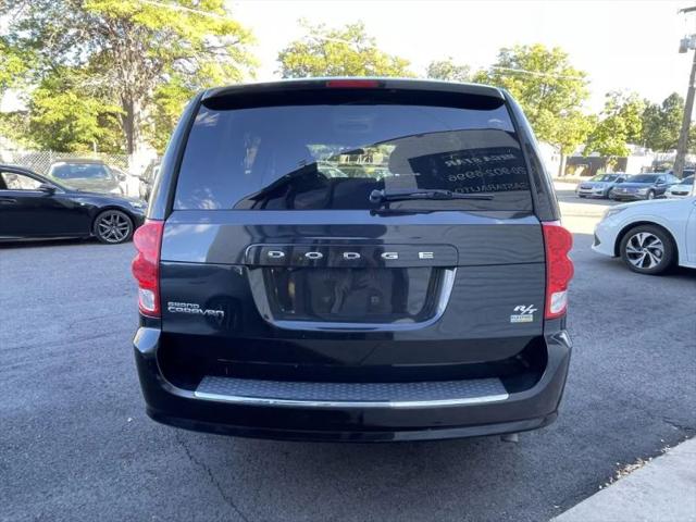 2016 Dodge Grand Caravan R/T