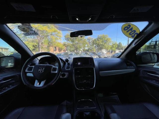 2016 Dodge Grand Caravan R/T