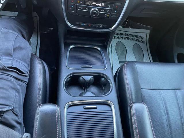 2016 Dodge Grand Caravan R/T