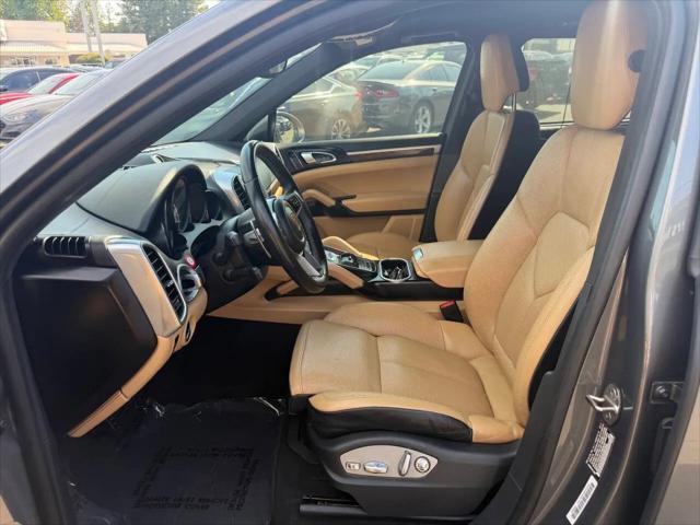 2017 Porsche Cayenne Platinum Edition