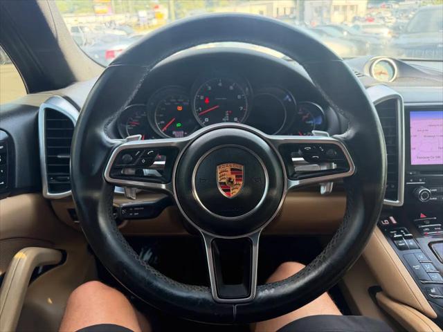 2017 Porsche Cayenne Platinum Edition